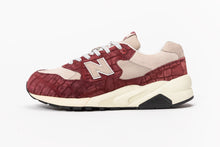 maroonNYC x ceeze New Balance 580