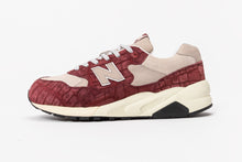 maroonNYC x ceeze New Balance 580